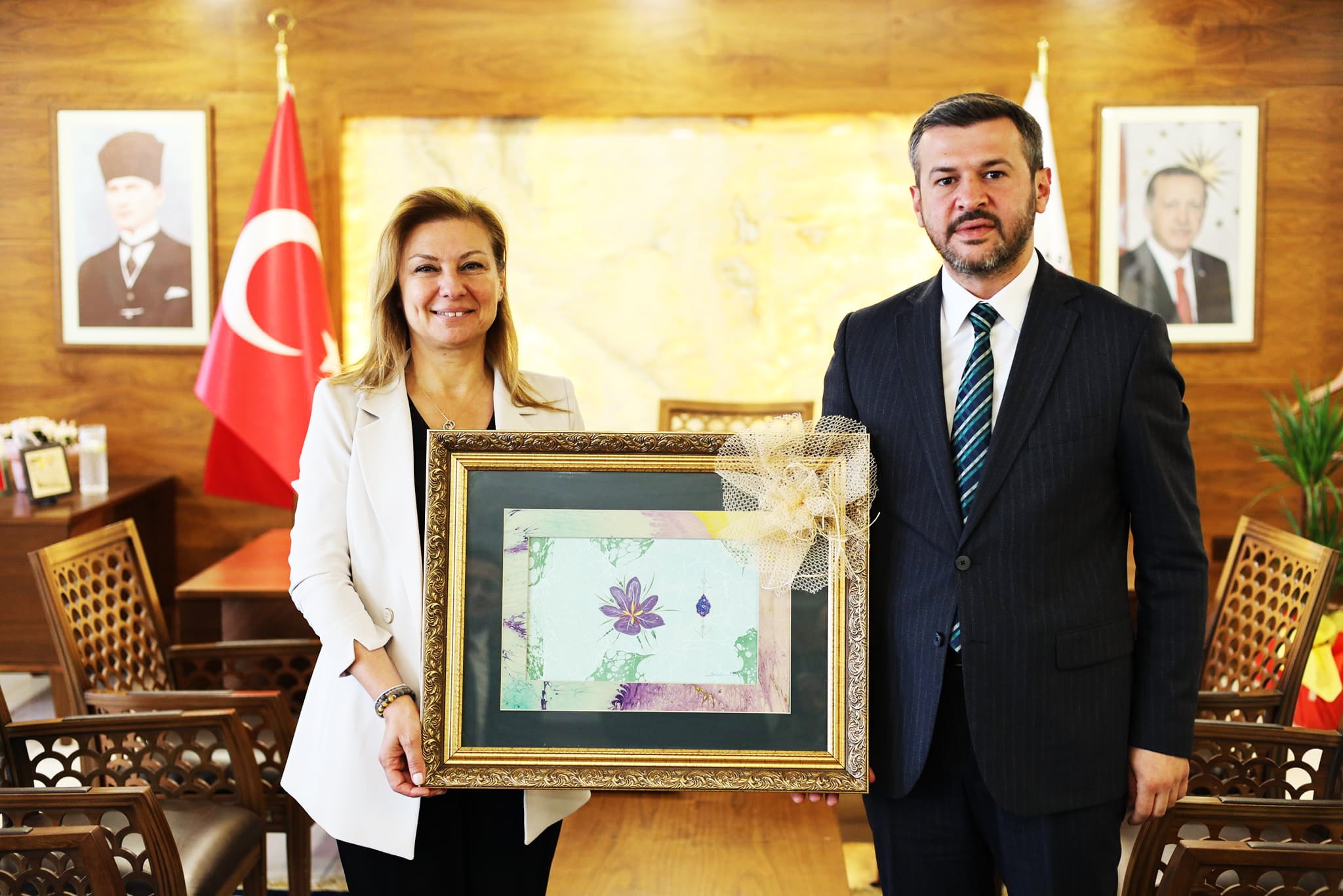 BAŞKAN  ELİF KÖSE  YAVUZ VE  ÇETİNKAYA’YI ZİYARET ETTİ
