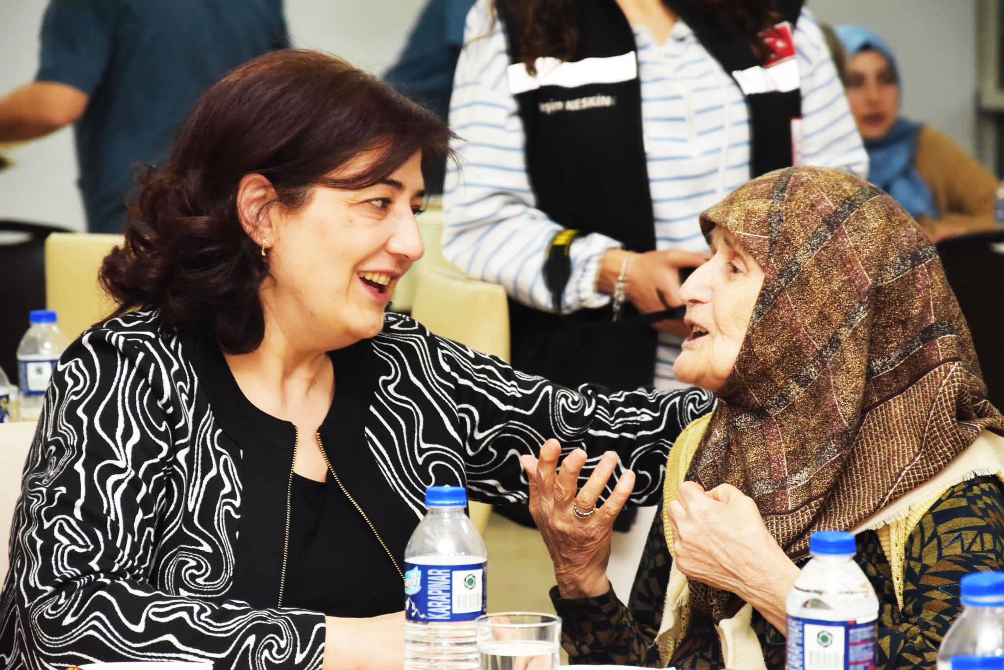 HUZUR EVİNDE İFTAR