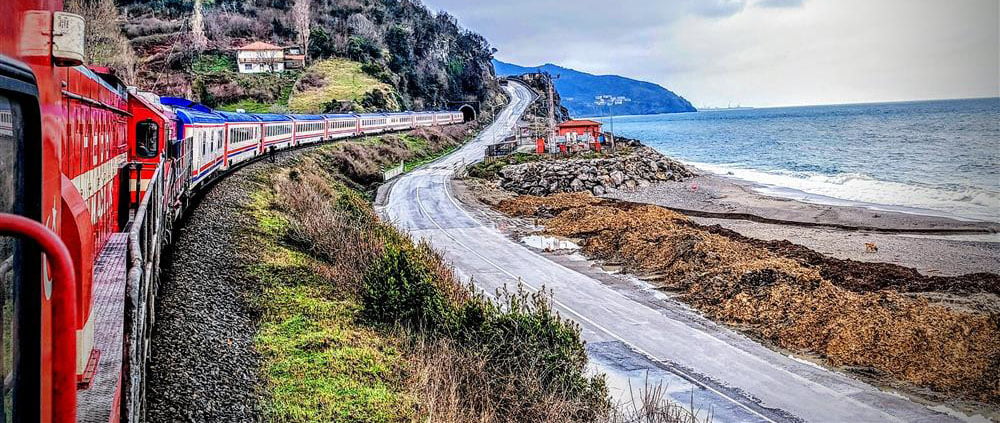     KARAELMAS EKSPRESİ  RAĞBET GÖRMEDİ