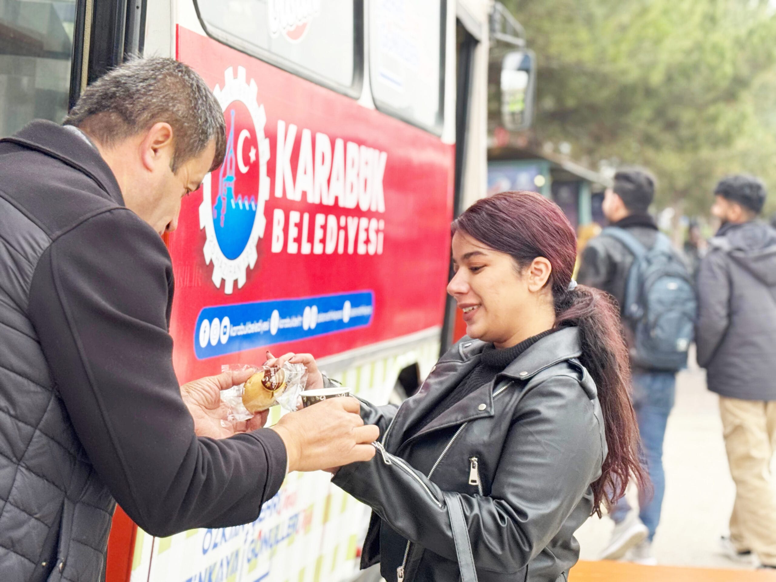 Çetinkaya’dan,  Öğrencilere Sıcak Çorba İkramı