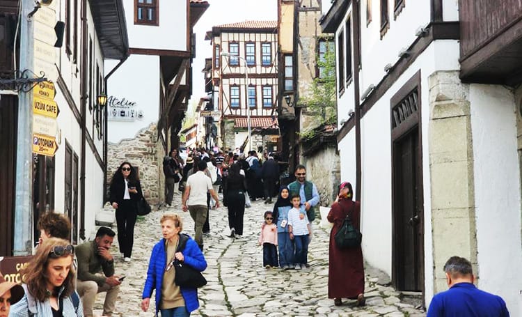 SAFRANBOLU NÜFUSU ARTIYOR