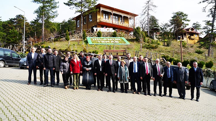KIRIŞIK, DÜNYANIN EN İYİLERİ                           ARASINA GİRMELİYİZ