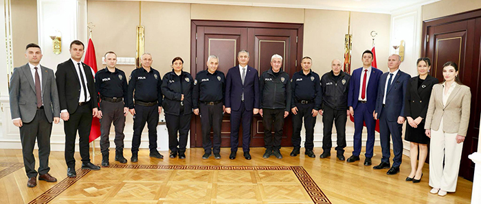 VALİ YAVUZ, GÖREVLİ POLİS MEMURLARININ POLİS HAFTASI’NI KUTLADI.