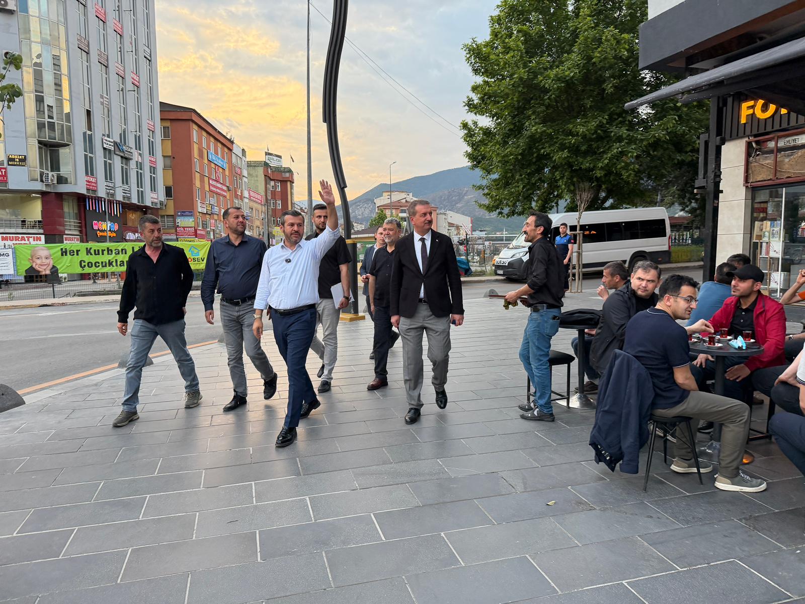 VATANDAŞTAN KEMAL GÜNEŞ CADDESİNE TAM NOT